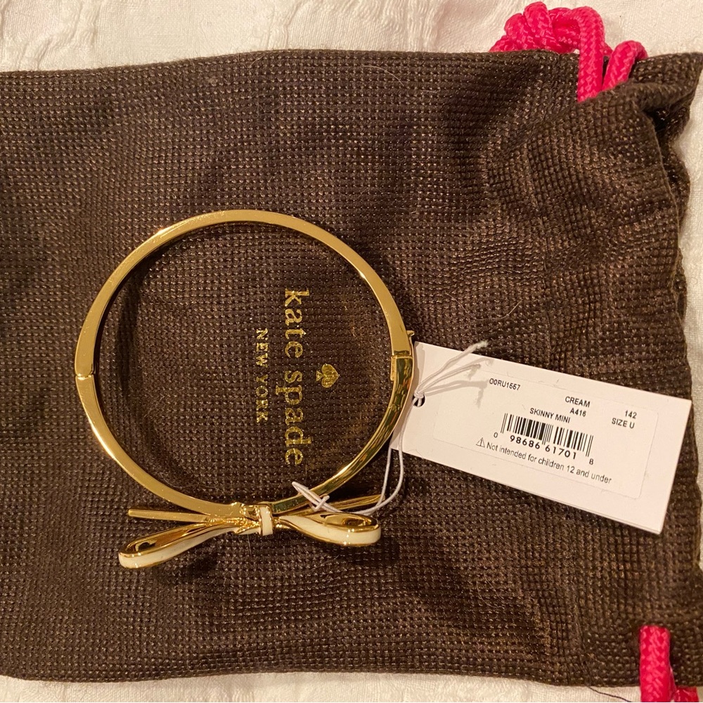 Kate Spade Skinny Mini Bow Bracelet in Gold and Cream (NWT)